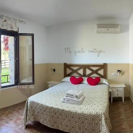 Casa Rural Al-Mofrag Y Apartamentos El Mirador De Monfraguee Semesterbostad
