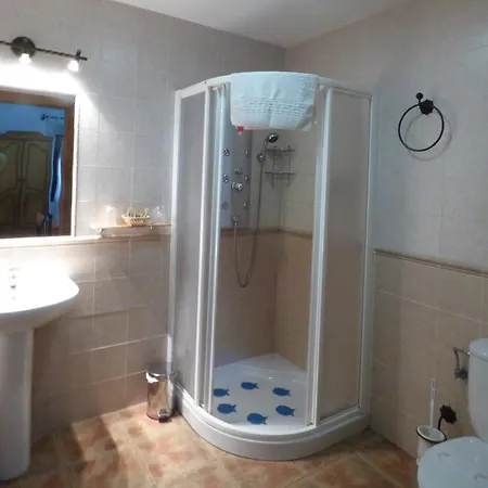 Al-mofrag Y El Mirador De Monfraguee ビジャレアル・デ・サン・カルロス