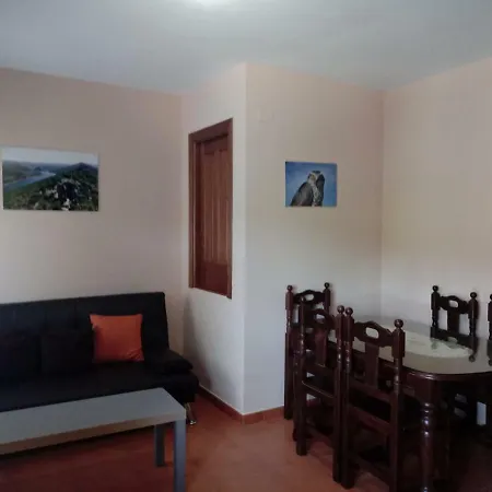 Holiday home Casa Rural Al-Mofrag Y Apartamentos El Mirador De Monfraguee *