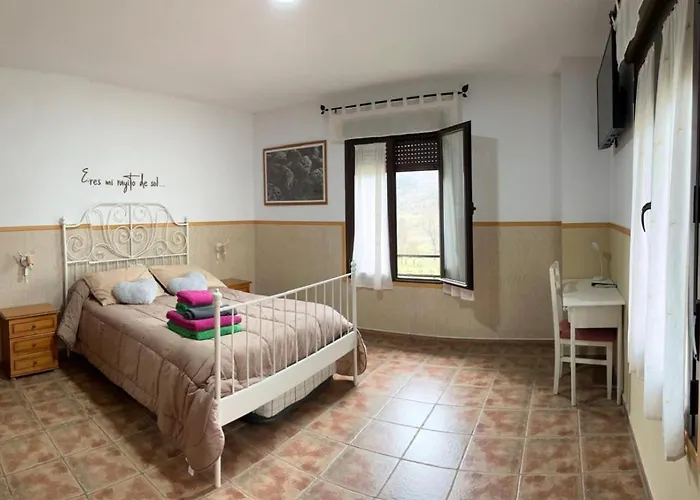 Al-mofrag Y El Mirador De Monfragüe * Villarreal de San Carlos