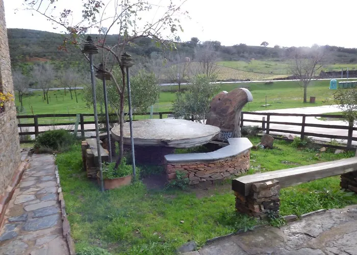 Al-mofrag Y El Mirador De Monfragüe